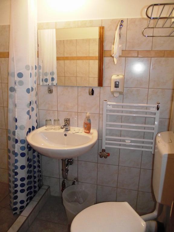 Mediterran Vendeghaz ケチケメート 部屋 写真