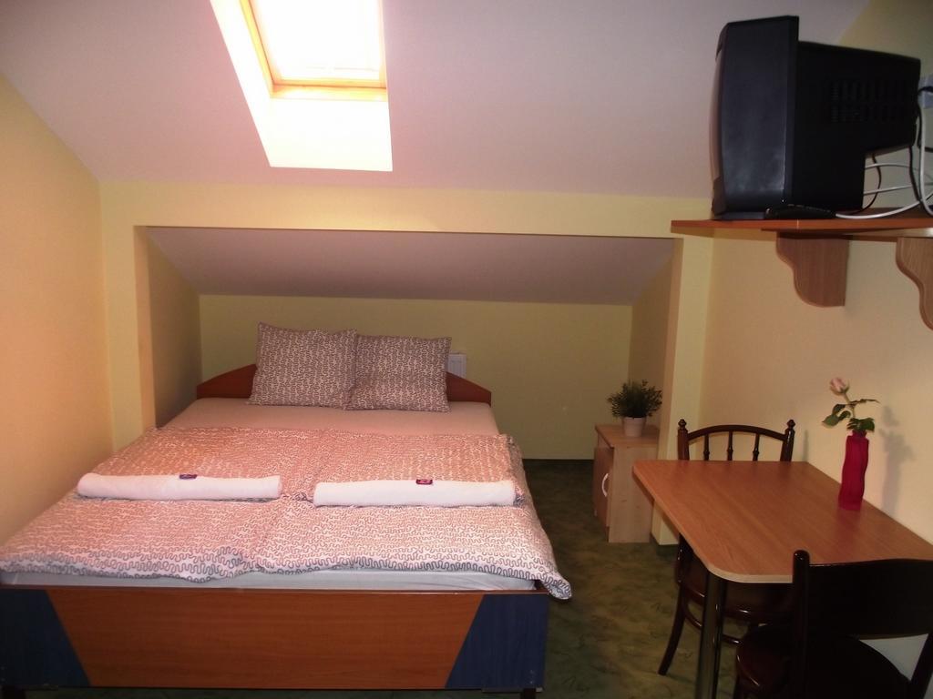 Mediterran Vendeghaz ケチケメート 部屋 写真